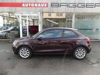 Gebraucht Audi A1 Attraction 90 PS (66 kW) 2015 Violet Kleinwagen
