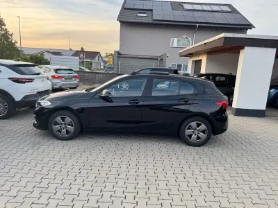 Gebraucht BMW 118 150 PS (110 kW) 2021 Schwarz Limousine