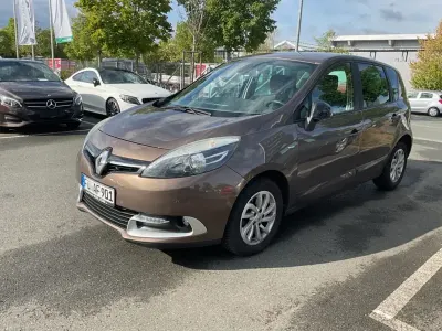 Gebraucht Renault Scénic III LIMITED 110 PS (80 kW) 2015 Braun Van / Kleinbus