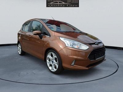 Usado Ford B-MAX Titanium 105 HP (77 kW) 2013 Castanho Monovolume