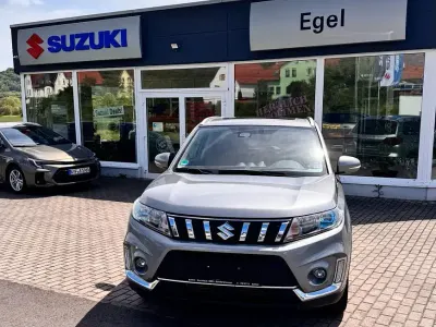 Używany Suzuki Vitara Comfort+ 140 KM (102 kW) 2019 Szary SUV
