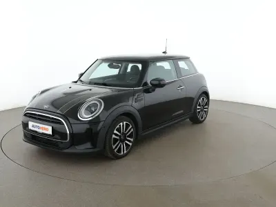 Gebraucht Mini Cooper Classic 136 PS (100 kW) 2021 Schwarz Kleinwagen