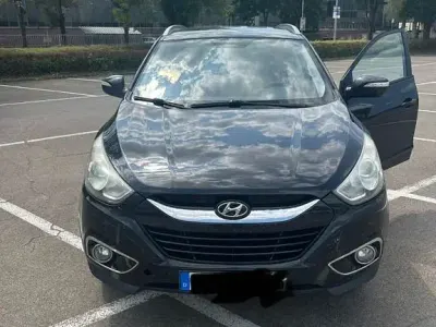 Gebraucht Hyundai ix35 Style 136 PS (100 kW) 2011 Schwarz SUV