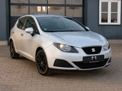 Gebraucht Seat Ibiza 75 PS (55 kW) 2010 Silber Limousine