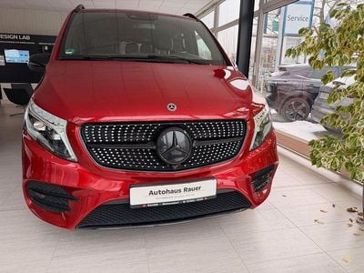 Gebraucht Mercedes V300 Avantgarde 237 PS (174 kW) 2022 Rot Van / Kleinbus