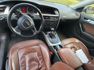 Gebraucht Audi A5 175 PS (128 kW) 2011 Schwarz Coupé