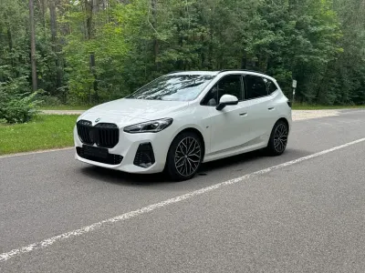 Gebraucht BMW 223 Active Tourer M Sport 218 PS (160 kW) 2024 Weiß Van / Kleinbus