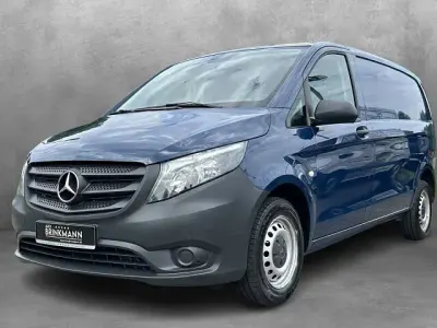 Gebraucht Mercedes Vito 136 PS (100 kW) 2022 Stahlblau Van