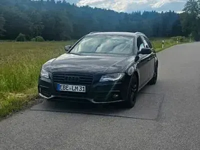 Gebraucht Audi A4 Ambiente 160 PS (117 kW) 2009 Schwarz Kombi