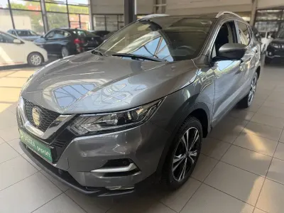 Gebraucht Nissan Qashqai Zama 140 PS (102 kW) 2021 Grau SUV