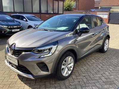 Gebraucht Renault Captur Zen 140 PS (102 kW) 2021 Stahlgrau kng + schwarz gne (metallic) SUV