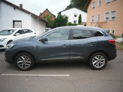 Gebraucht Renault Kadjar Collection 131 PS (96 kW) 2017 Grau SUV