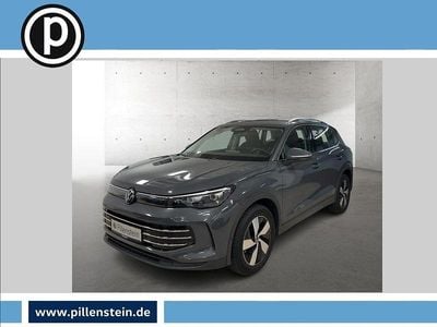 Grau Gebraucht 2024 VW Tiguan Elegance SUV | 31.402 € (Guter Preis)