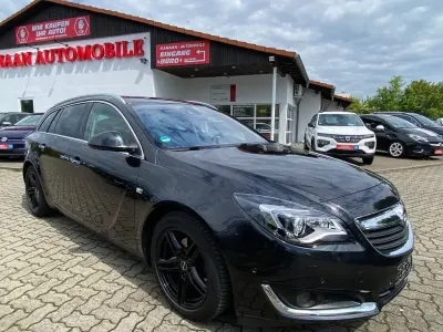 Gebraucht Opel Insignia Innovation 140 PS (102 kW) 2015 Schwarz Kombi