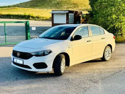 Gebraucht Fiat Tipo Street 95 PS (69 kW) 2020 Weiß Limousine
