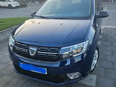 Gebraucht Dacia Sandero Essentiel 73 PS (53 kW) 2020 Blau Limousine
