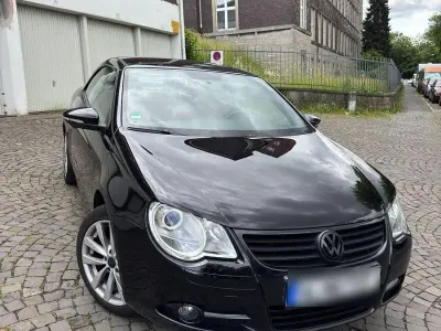 Gebraucht VW Eos 122 PS (89 kW) 2009 Schwarz Cabrio