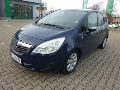 Blau Gebraucht 2012 Opel Meriva Van / Kleinbus | 2.999 € (Guter Preis)