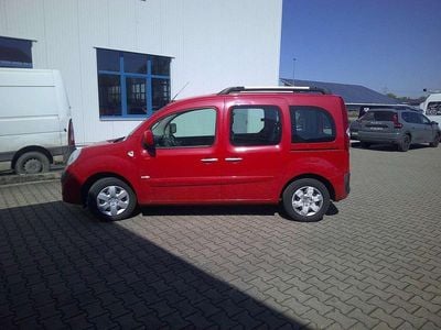 Second-hand Renault Kangoo 106 CP (77 kW) 2012 Roșu Monovolum