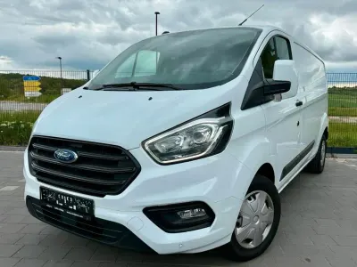 Gebraucht Ford Transit Custom Trend 131 PS (96 kW) 2022 Weiß Van / Kleinbus