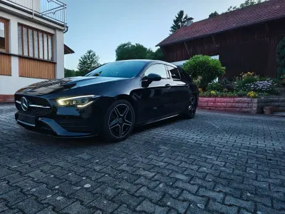 Gebraucht Mercedes CLA250 Shooting Brake AMG line 224 PS (164 kW) 2019 Schwarz Kombi