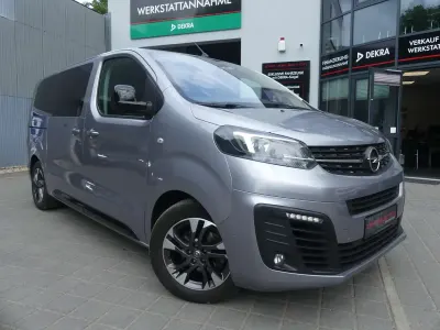 Gebraucht Opel Zafira Life 177 PS (130 kW) 2022 Qaurz grau Van / Kleinbus