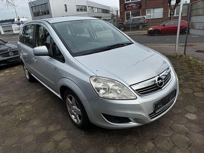 Usata Opel Zafira 120 CV (88 kW) 2009 Argento Monovolume