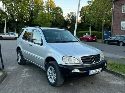 Brugt Mercedes ML270 163 HK (119 kW) 2004 Sølv SUV