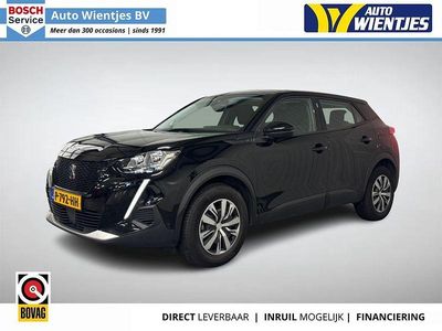 Gebraucht Peugeot e-2008 Active 100 kW (136 PS) 2022 Schwarz SUV