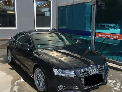 Gebraucht Audi A5 Sport 179 PS (131 kW) 2010 Schwarz Coupé