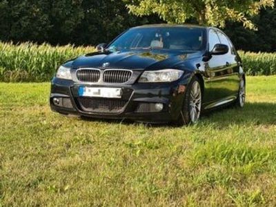 gebraucht BMW 330 i - M-Paket