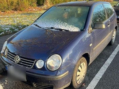 Blau Gebraucht 2003 VW Polo Kleinwagen | 600 € (Superpreis)