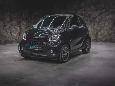 Gebraucht Smart ForTwo Electric Drive Passion Exclusive 60 kW (82 PS) 2024 Schwarz Cabrio