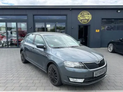 Używany Skoda Rapid Ambition 105 KM (77 kW) 2014 Szary Hatchback
