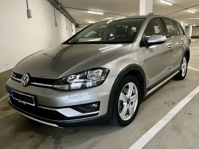 Gebraucht VW Golf Alltrack 179 PS (131 kW) 2018 Silber Kombi