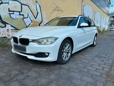 Gebraucht BMW 318 141 PS (103 kW) 2013 Weiß Kombi