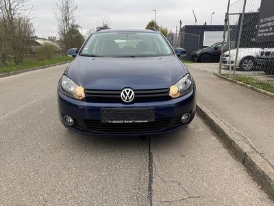 Gebraucht VW Golf VI 105 PS (77 kW) 2010 Blau Kleinwagen