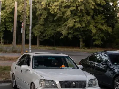 Gebraucht Toyota Crown 280 PS (205 kW) 1999 Weiß Limousine