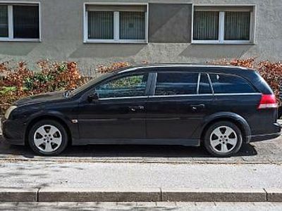 Second-hand Opel Vectra Elegance 155 CP (114 kW) 2004 Negru Break