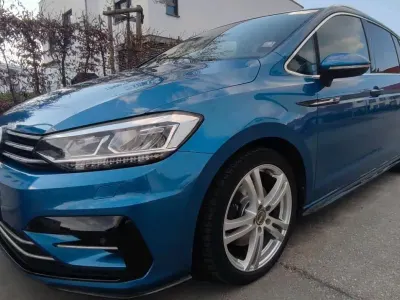 Gebraucht VW Touran 179 PS (131 kW) 2017 Blau Van / Kleinbus