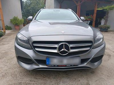 Beige Gebraucht 2015 Mercedes C220 Kombi | 11.499 €