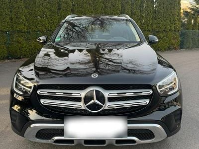 Gebraucht Mercedes GLC300 306 PS (225 kW) 2021 Schwarz SUV