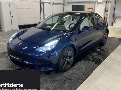 Blau Gebraucht 2023 Tesla Model 3 Standard Range Limousine | 29.600 € (Fairer Preis)