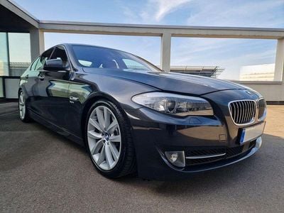 Gebraucht BMW 550 Comfort Edition 408 PS (300 kW) 2013 Grau Limousine