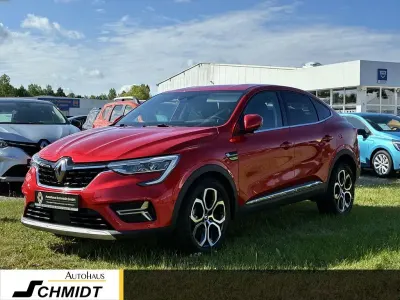 Gebraucht Renault Arkana Intens 150 PS (110 kW) 2021 Rot SUV