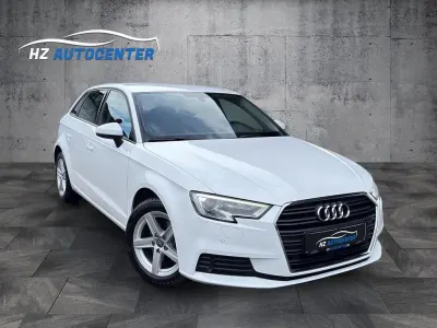 Gebraucht Audi A3 Basis 116 PS (85 kW) 2020 Weiß Limousine