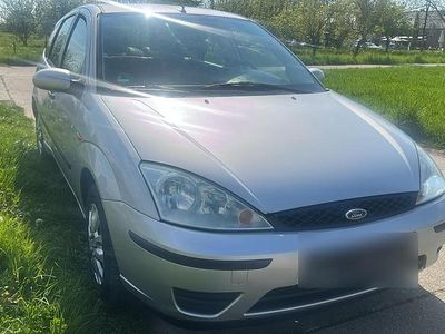Usata Ford Focus 101 CV (74 kW) 2002 Argento Berlina
