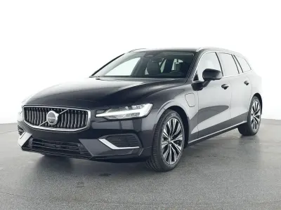Gebraucht Volvo V60 Plus 349 PS (256 kW) 2025 Schwarz Kombi