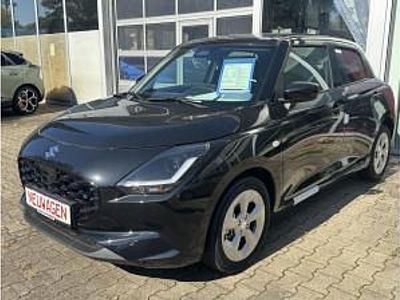 Neu Suzuki Swift Comfort 83 PS (61 kW) 2025 Schwarz (super black pearl metallic) Kleinwagen