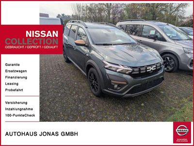 Usata Dacia Jogger Essentiel 101 CV (74 kW) 2023 Verde Monovolume